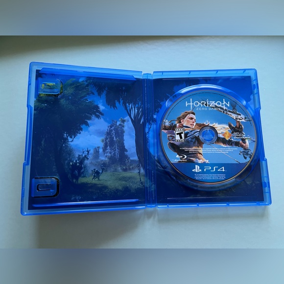 PS4 Horizon Zero Dawn - Picture 3 of 4